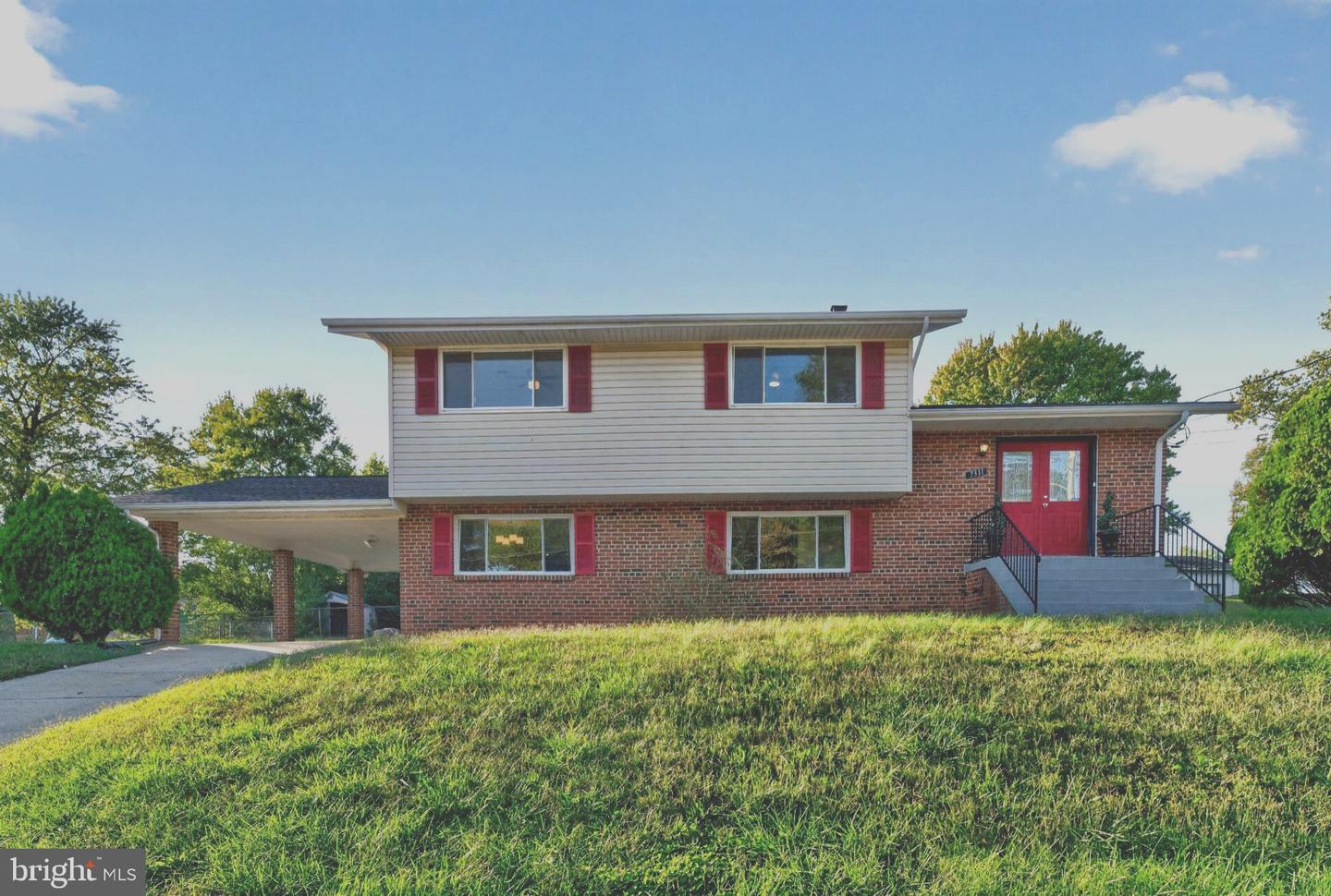 7311 Wessex Dr — photo