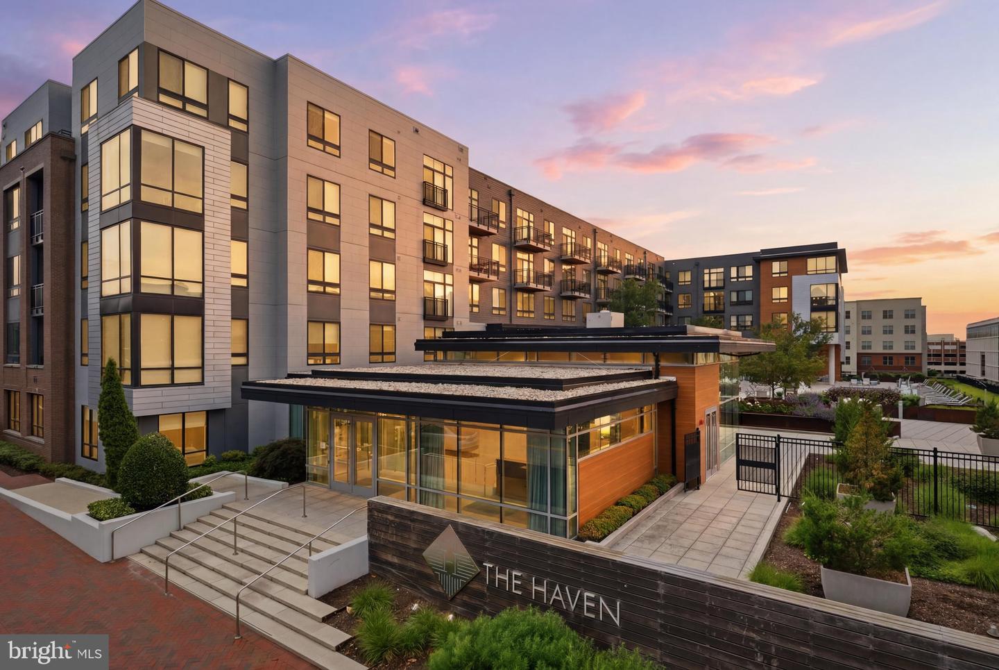 145 Riverhaven Dr #550 — photo