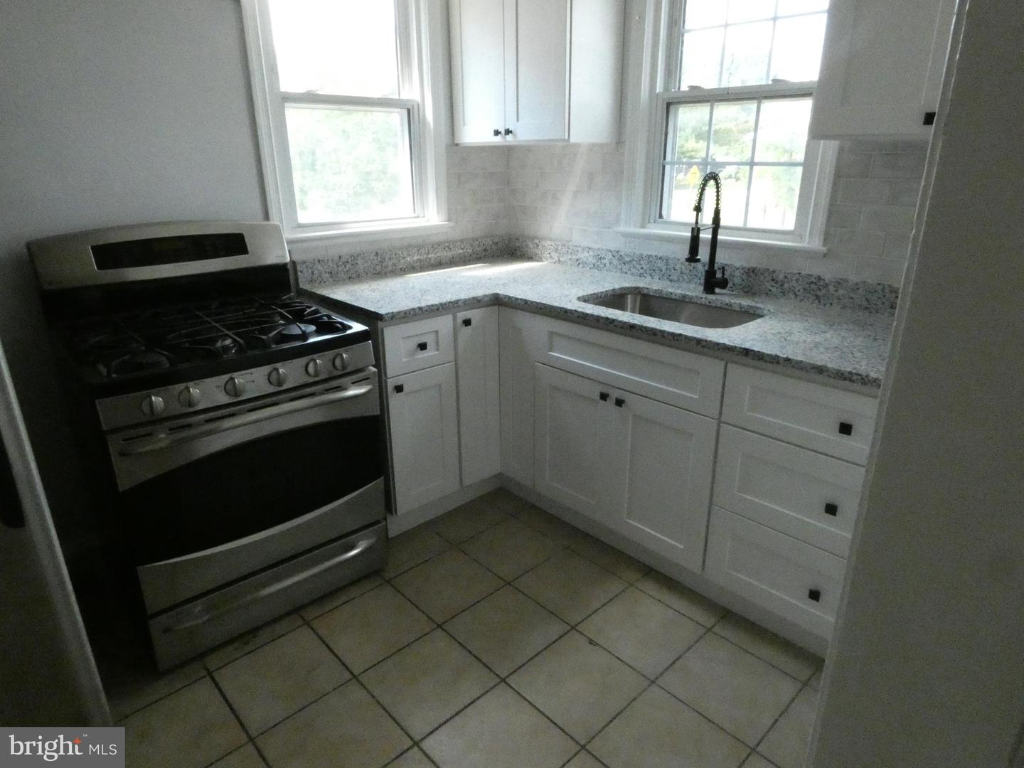 2105 Amherst Road, Hyattsville, MD 20783 — photo 3