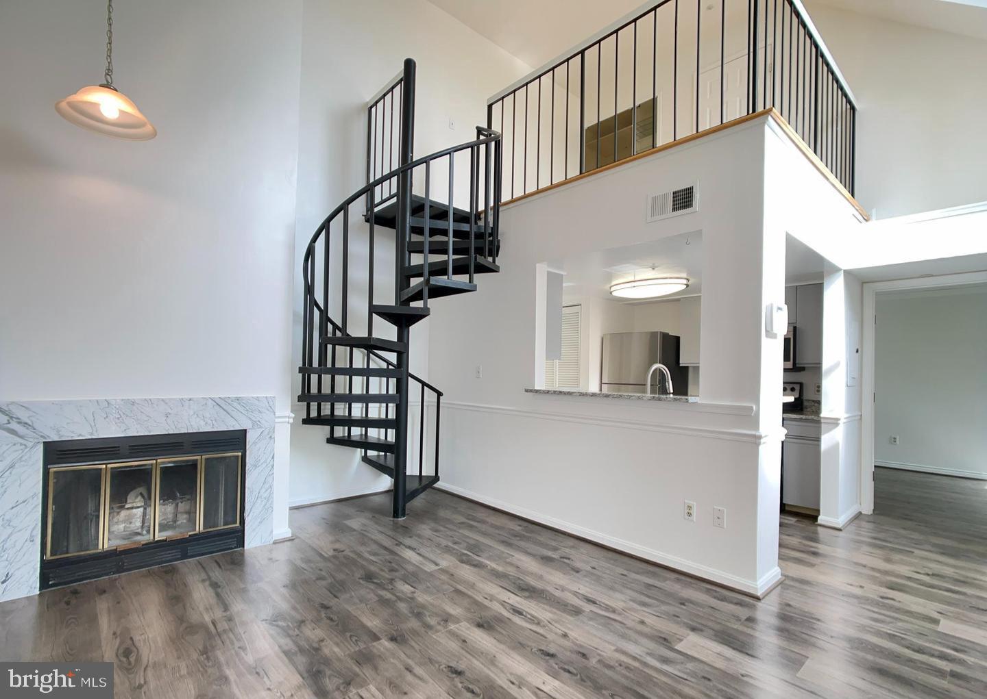 10323 Westridge Dr #2-304 — photo