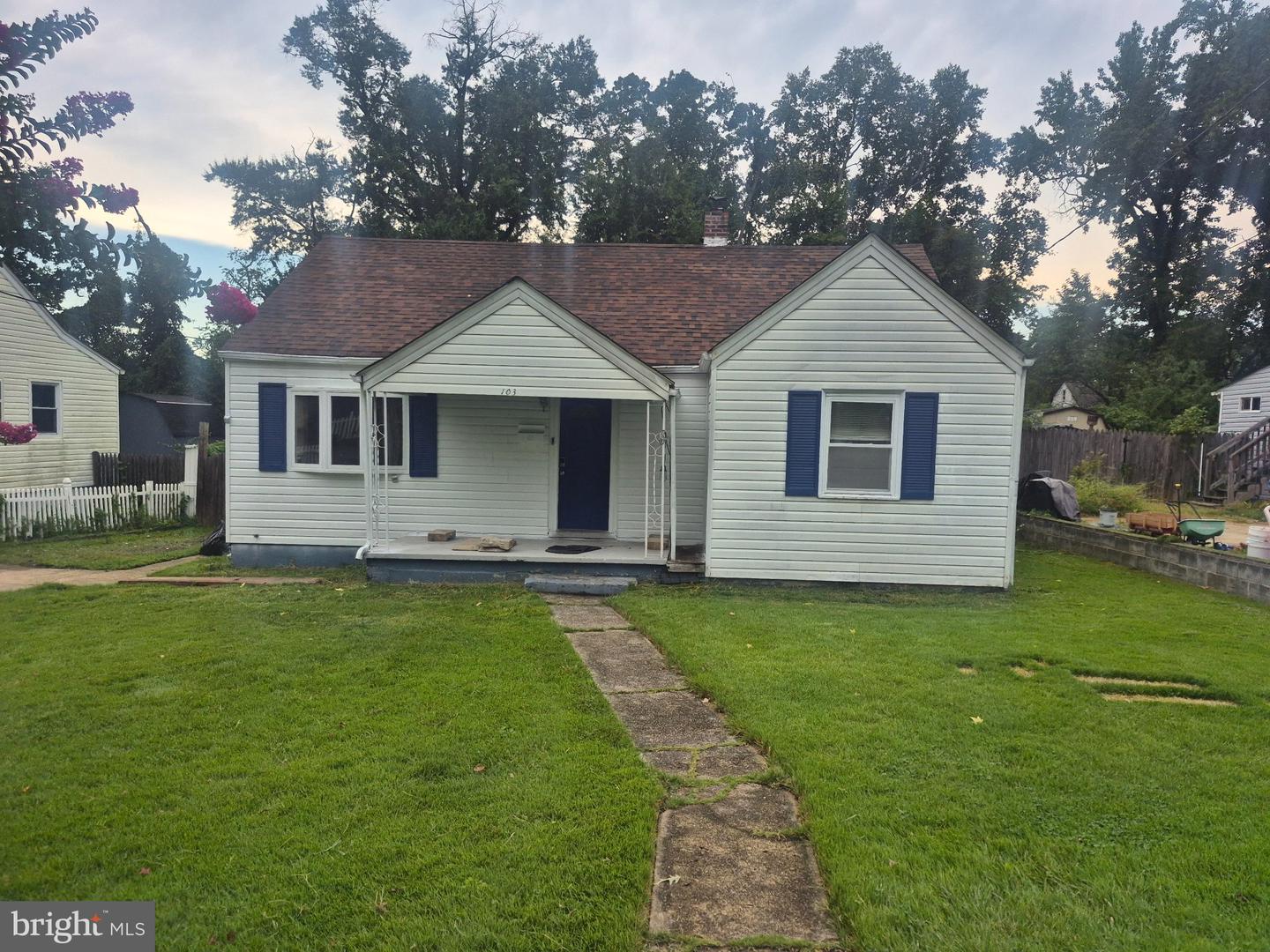 103 Mohican Dr — photo