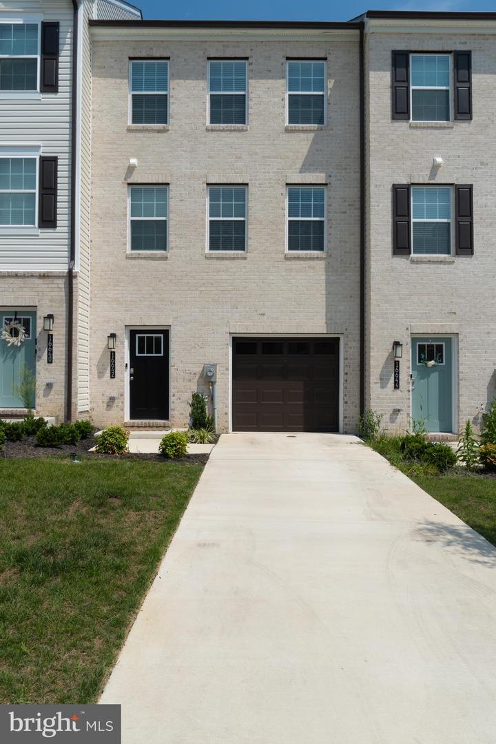 16642 Green Glade Dr — photo