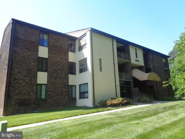 7814 Hanover Pkwy #304 — photo