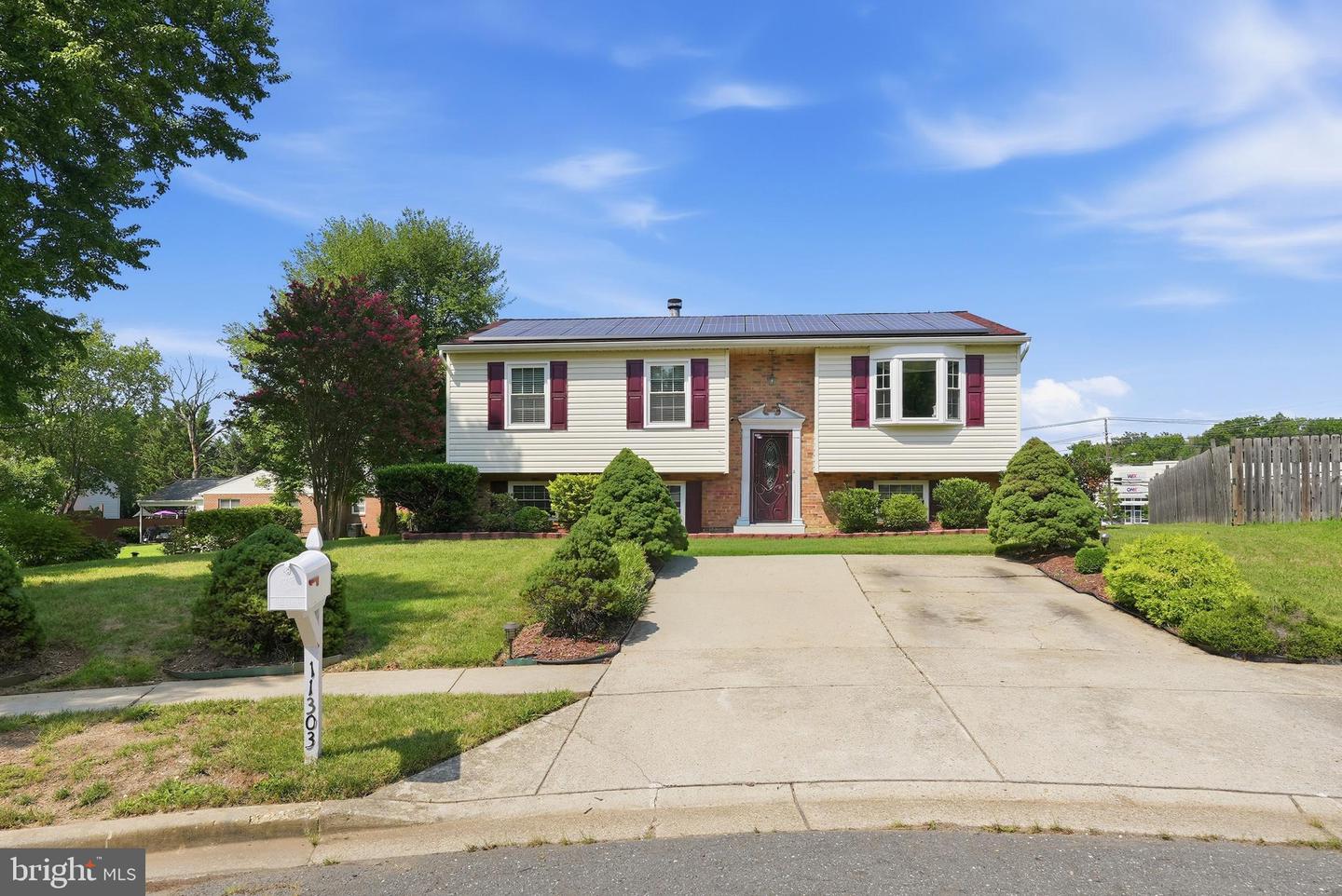 11303 Pitsea Dr — photo