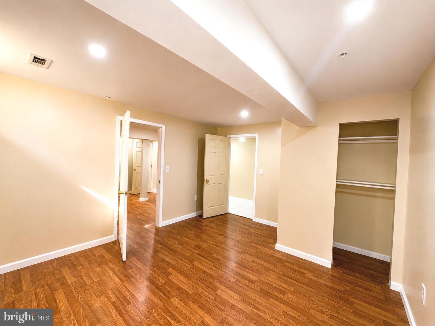 6600 Long Shadow Ct — photo