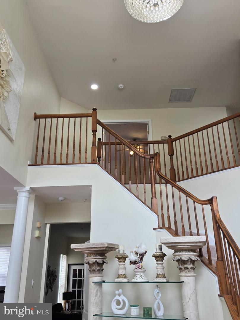 17208 Russet Dr — photo