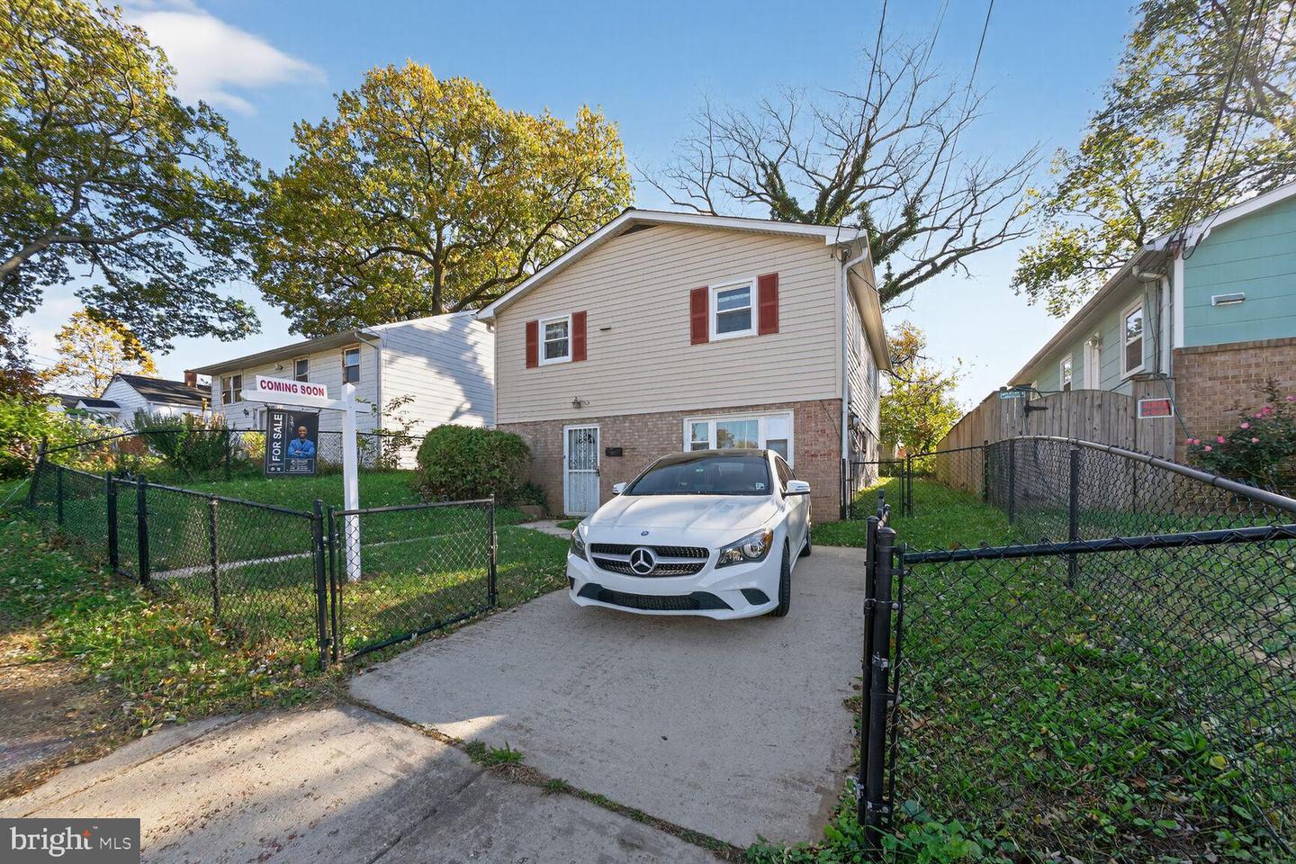 6117 Osborn Rd — photo