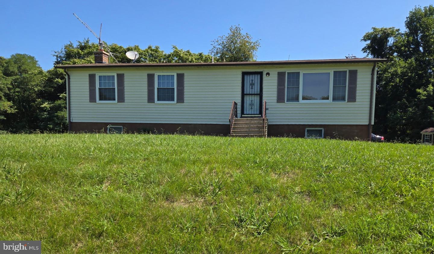 17635 Eagle Harbor Rd — photo