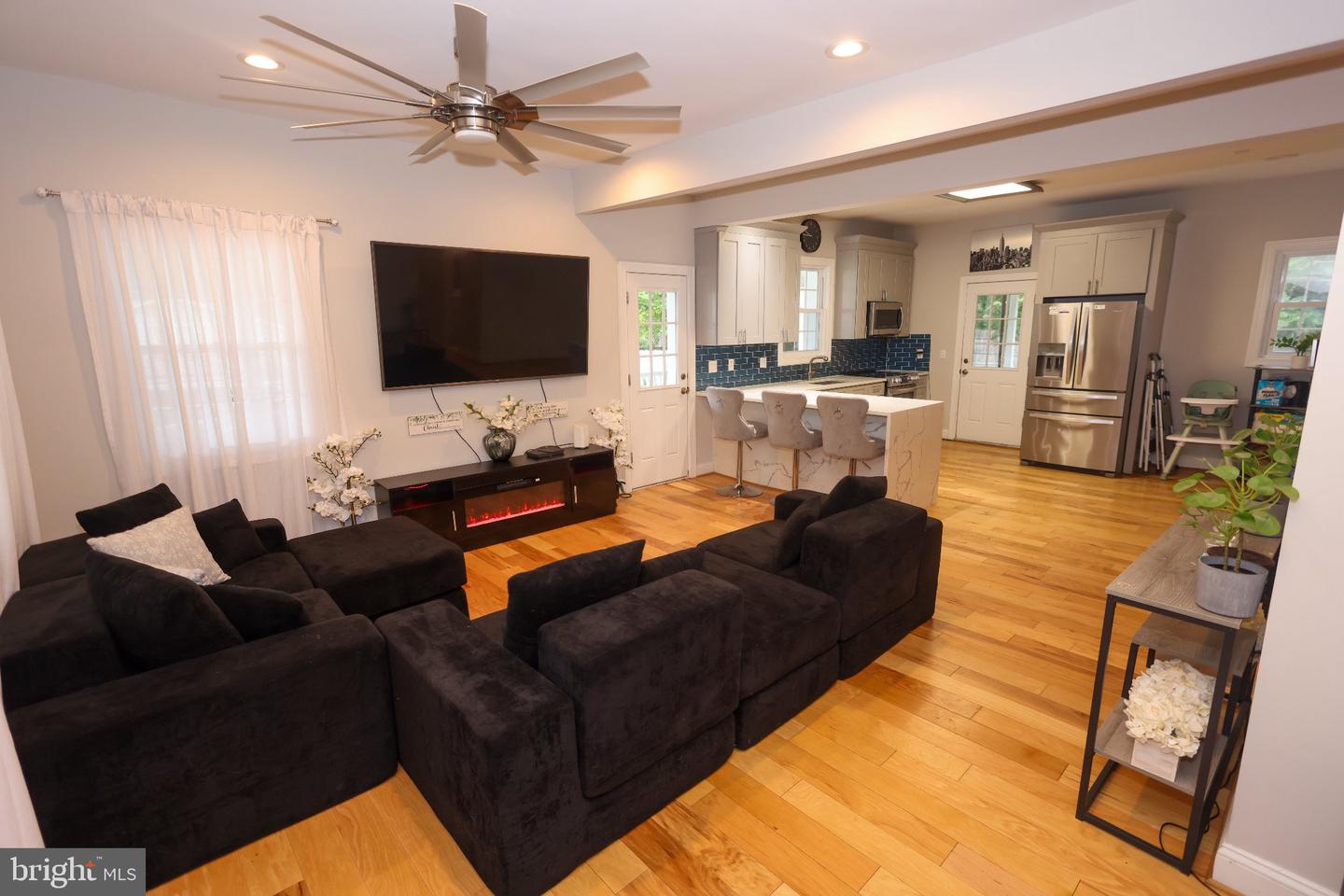 22907 Benjamin Banneker Blvd — photo