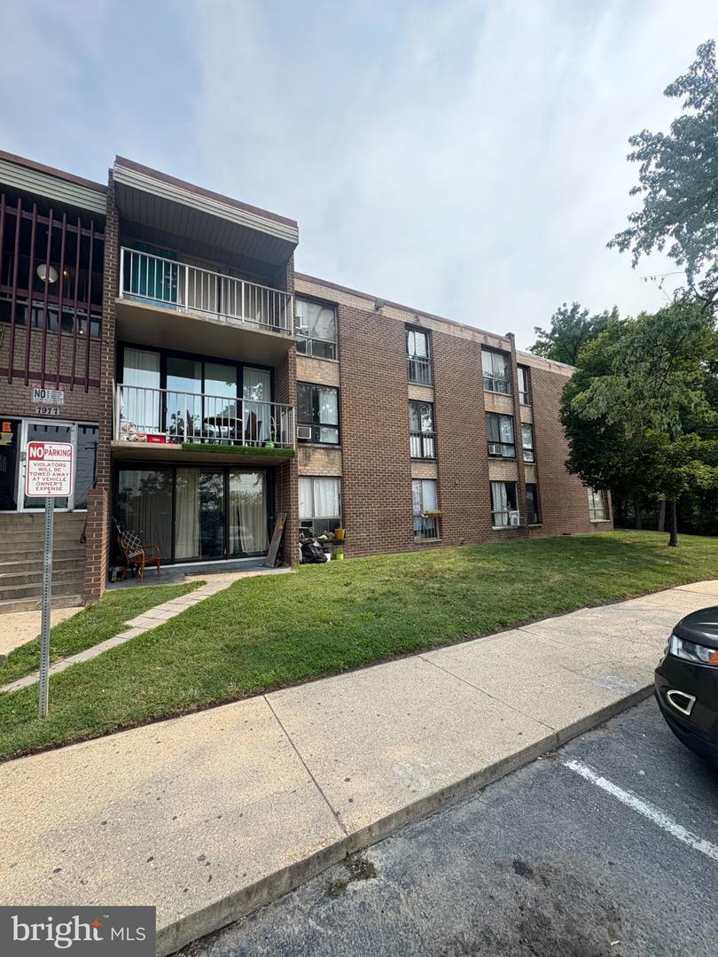 7977 Riggs Road #12, Hyattsville MD 20783 — photo 2