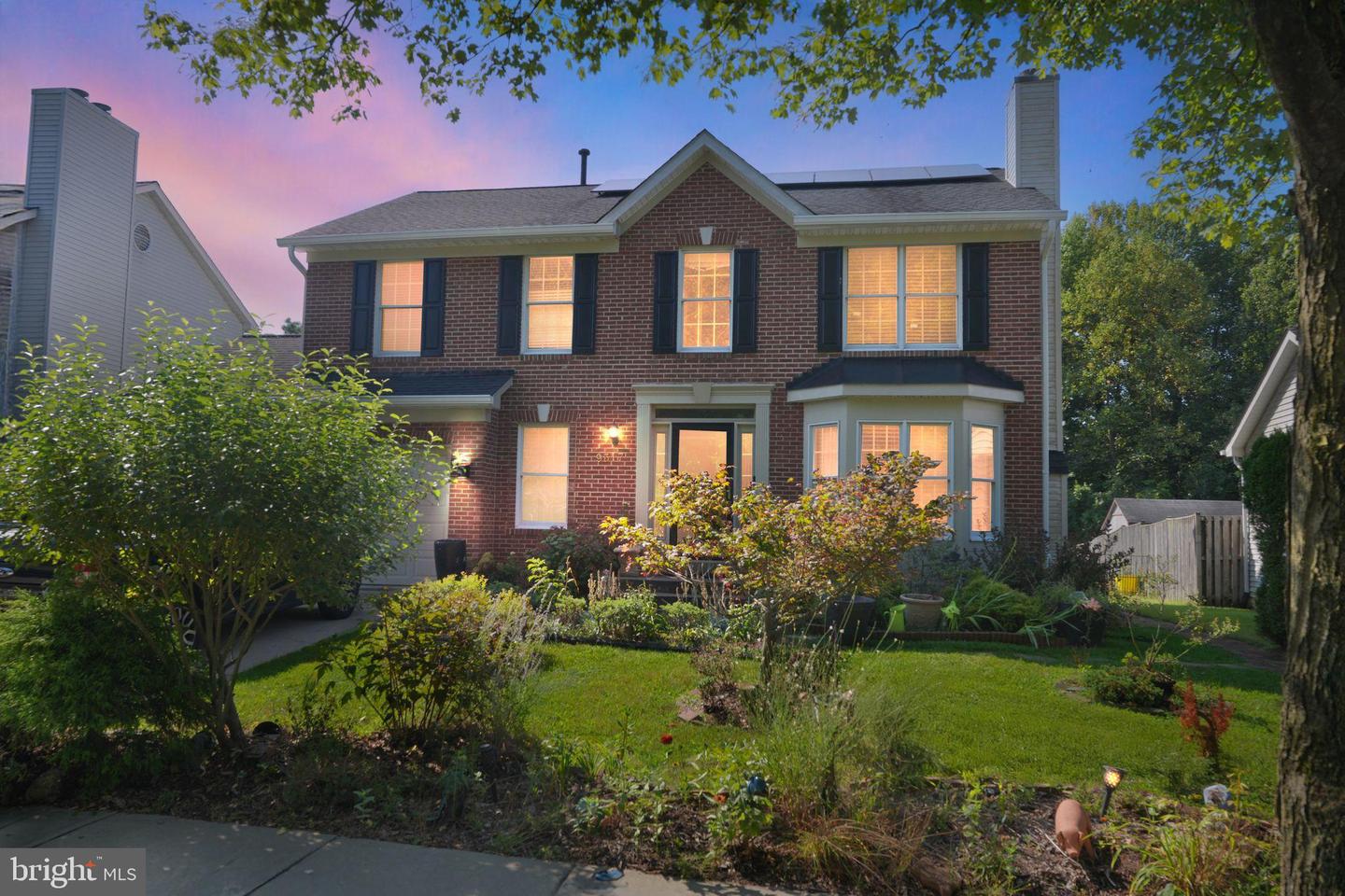 9317 Hobart St — photo