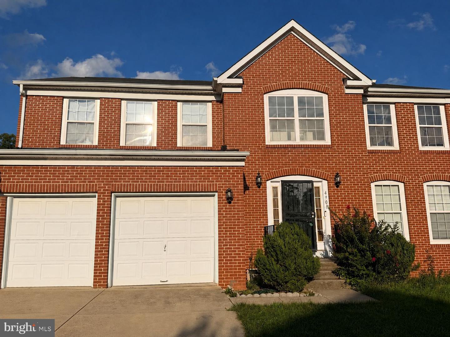 4901 Randy Ct — photo