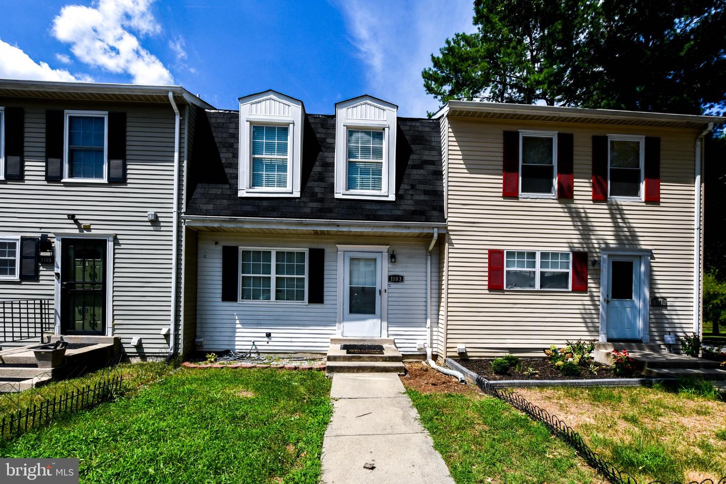 1103 Castlehaven Ct — photo