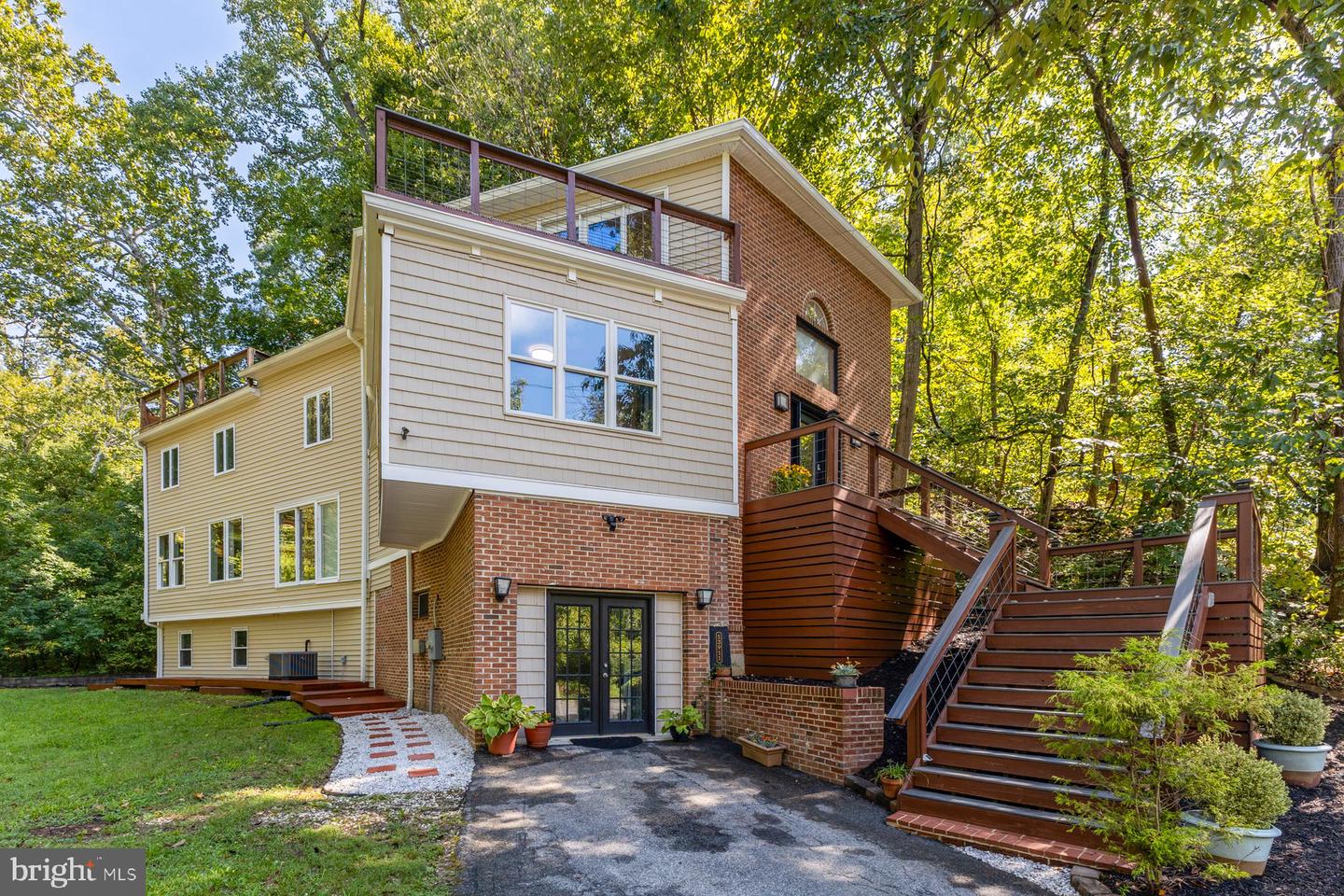 13911 Piscataway Dr — photo