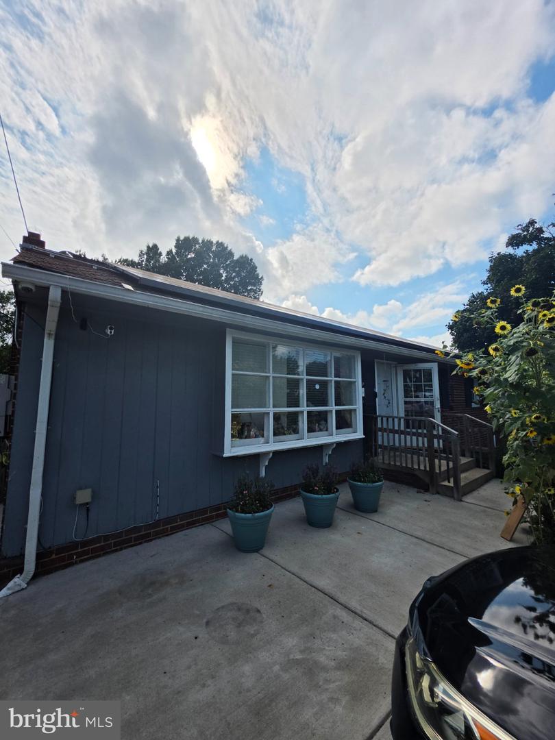 7903 Legation Rd — photo