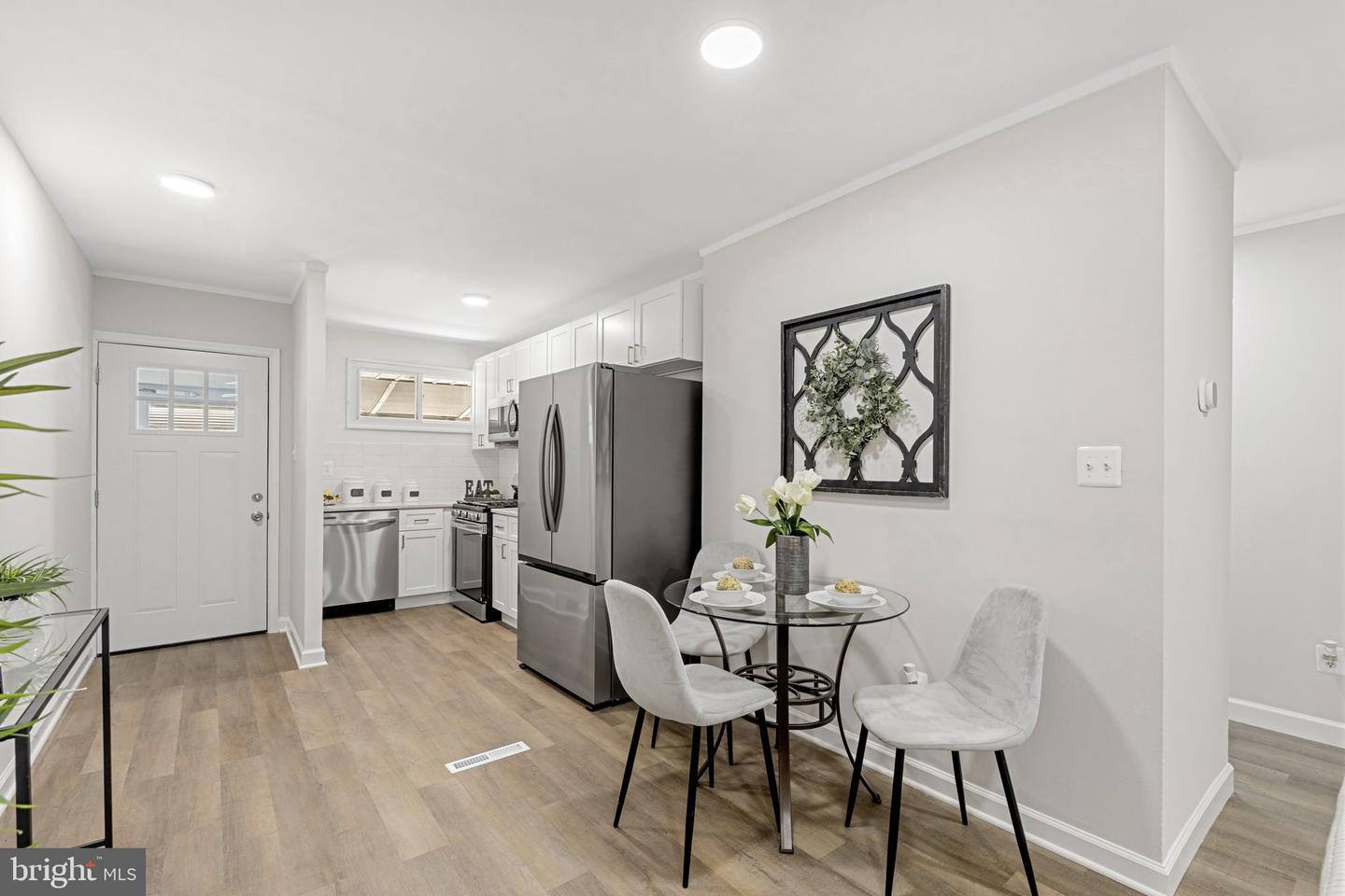 7605 Normandy Rd — photo