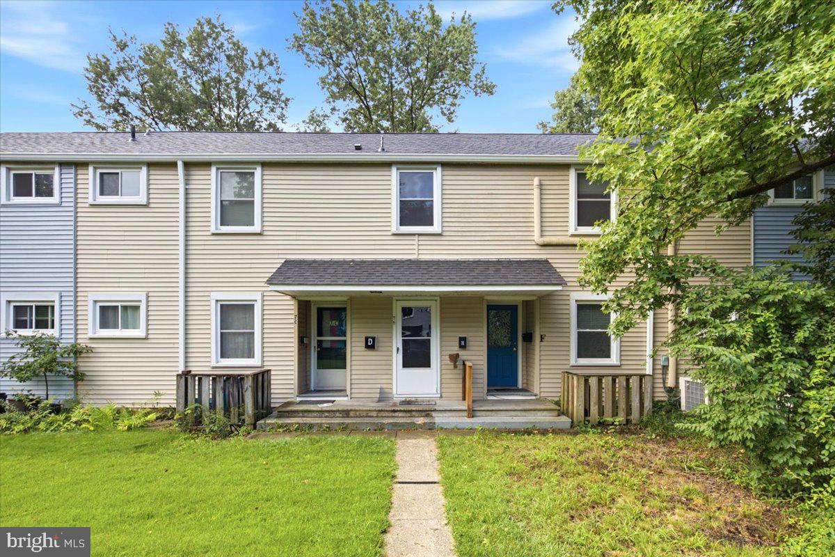 7-E Research Rd — photo