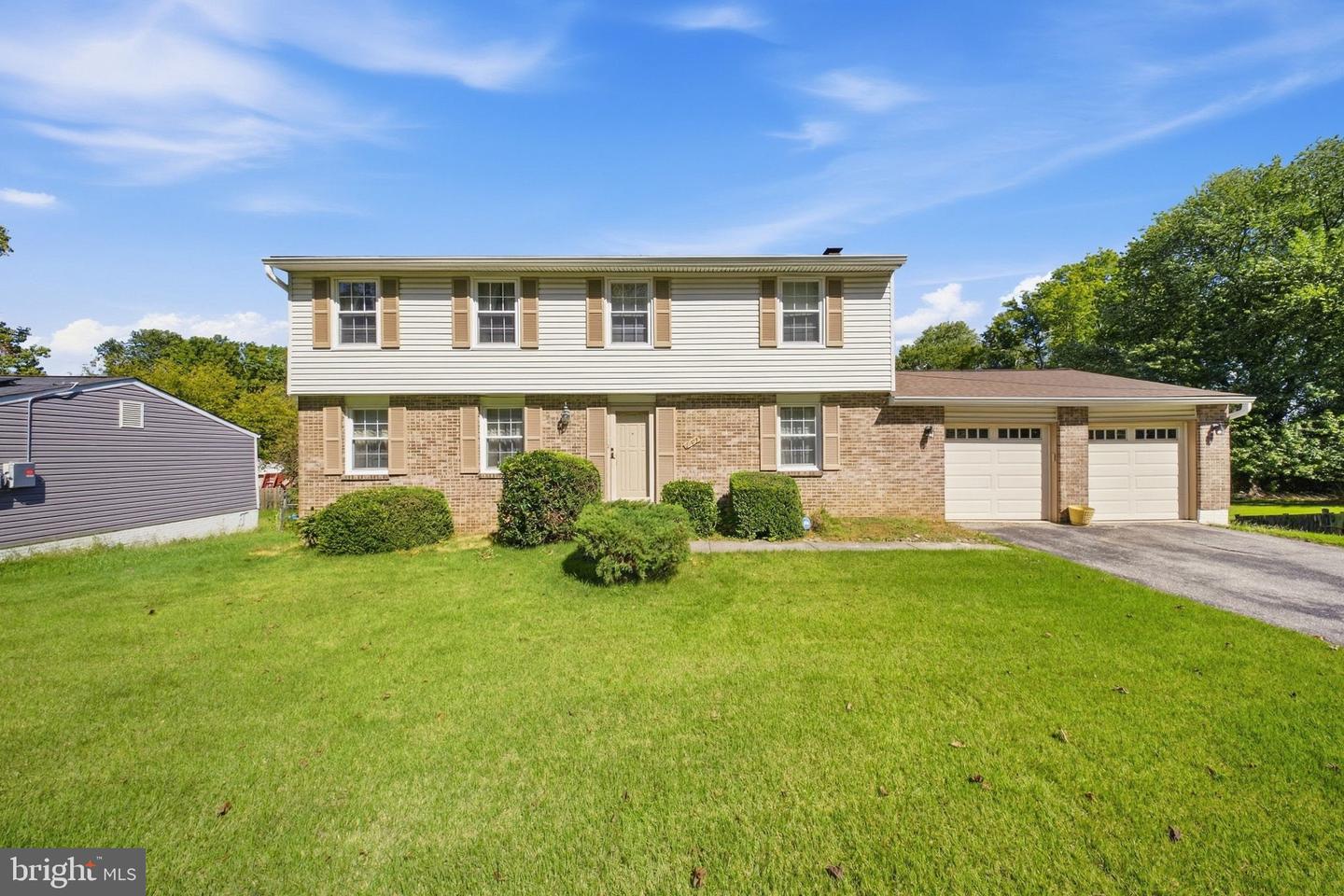 6105 Hillmeade Rd — photo