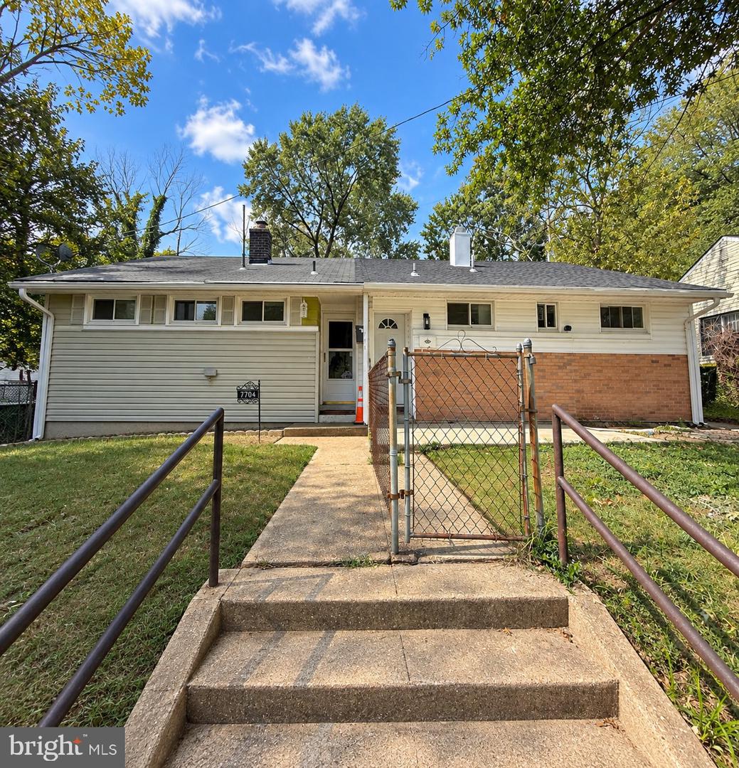 7706 Oxman Rd — photo