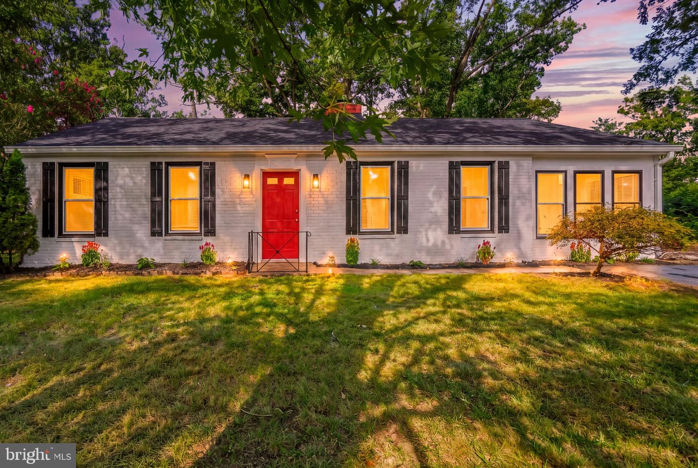 12807 Jackson Dr — photo