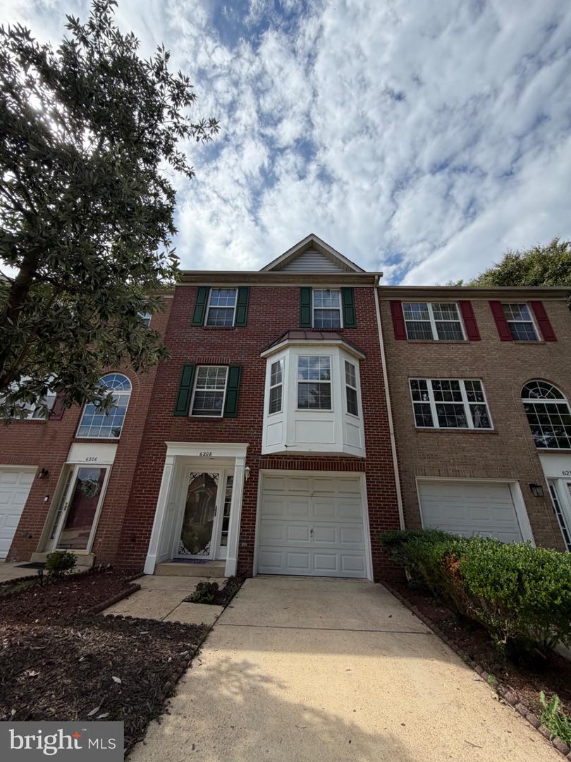 6208 Kildare Ct — photo