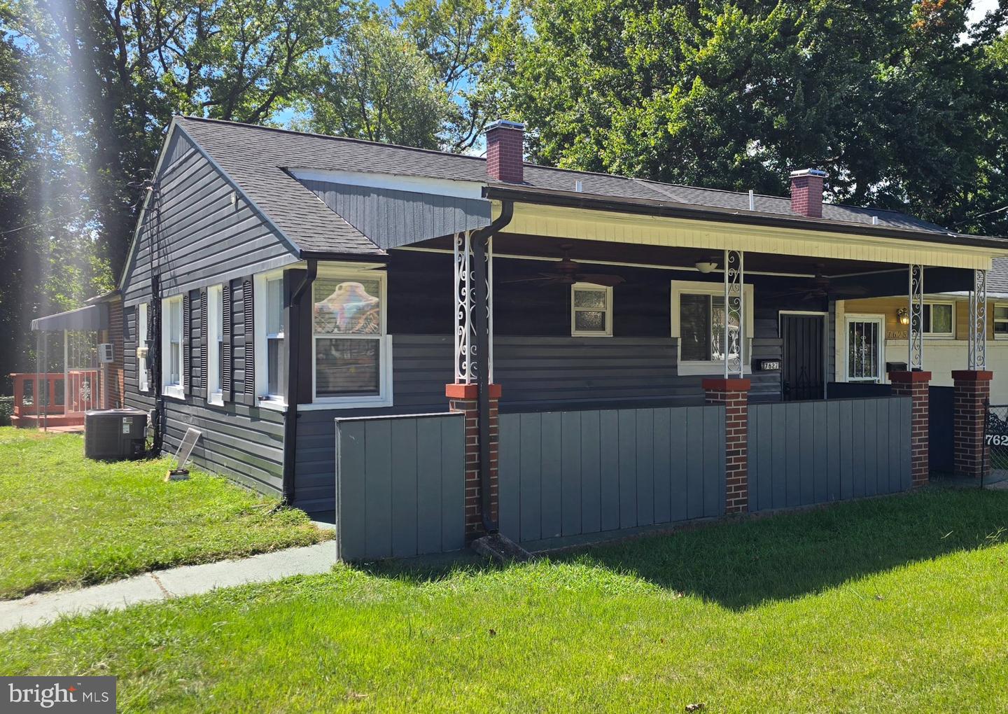 7627 Greenleaf Rd — photo