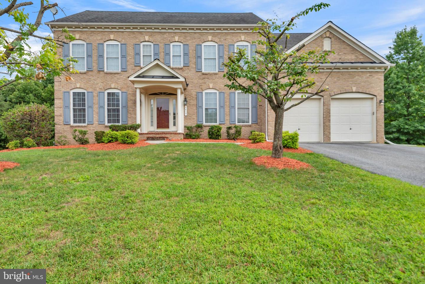 7813 Kilcroney Ct — photo
