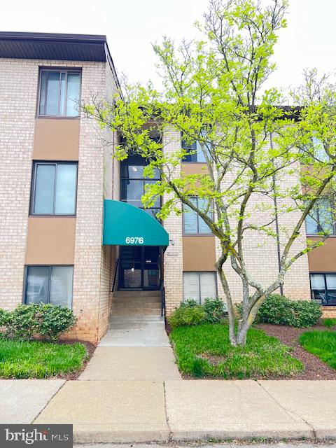 6976 Hanover Pkwy #2 — photo