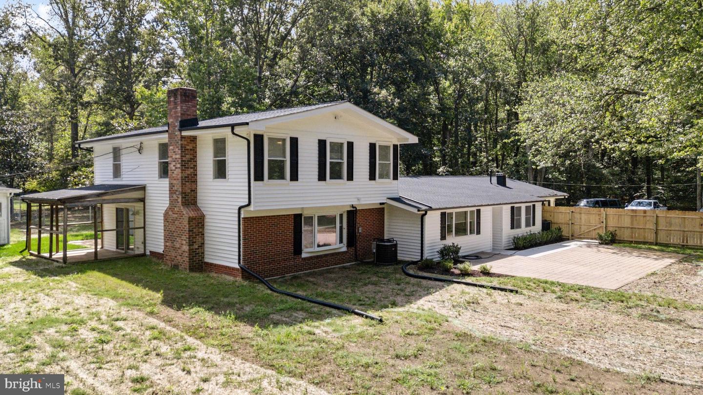 17705 Queen Anne Rd — photo