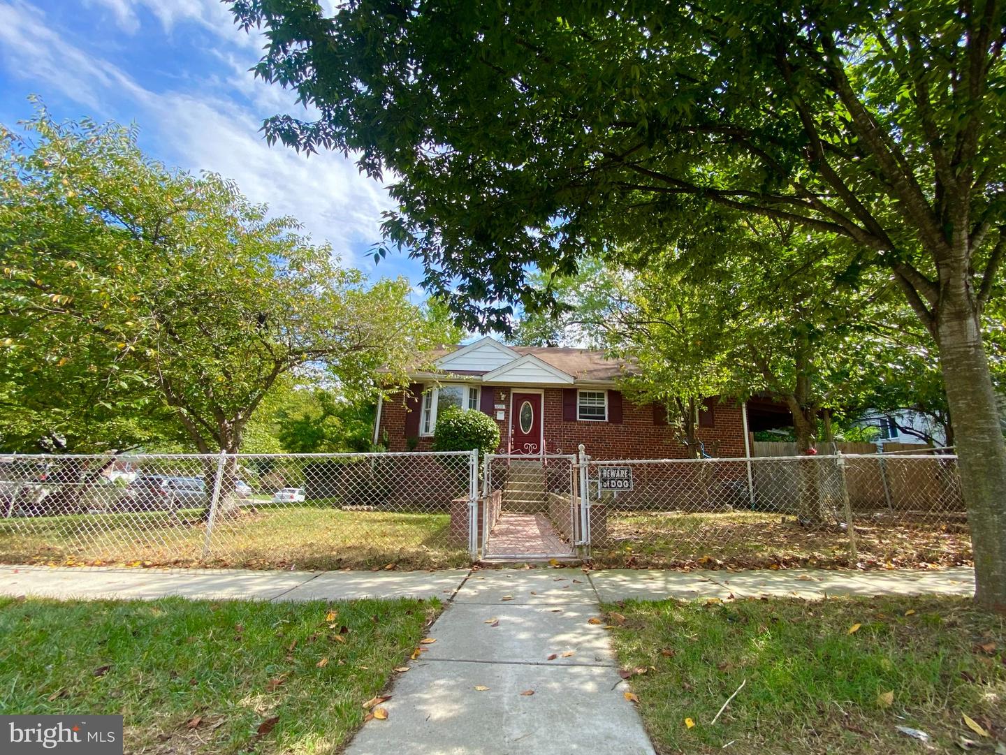 8611 22nd Ave — photo