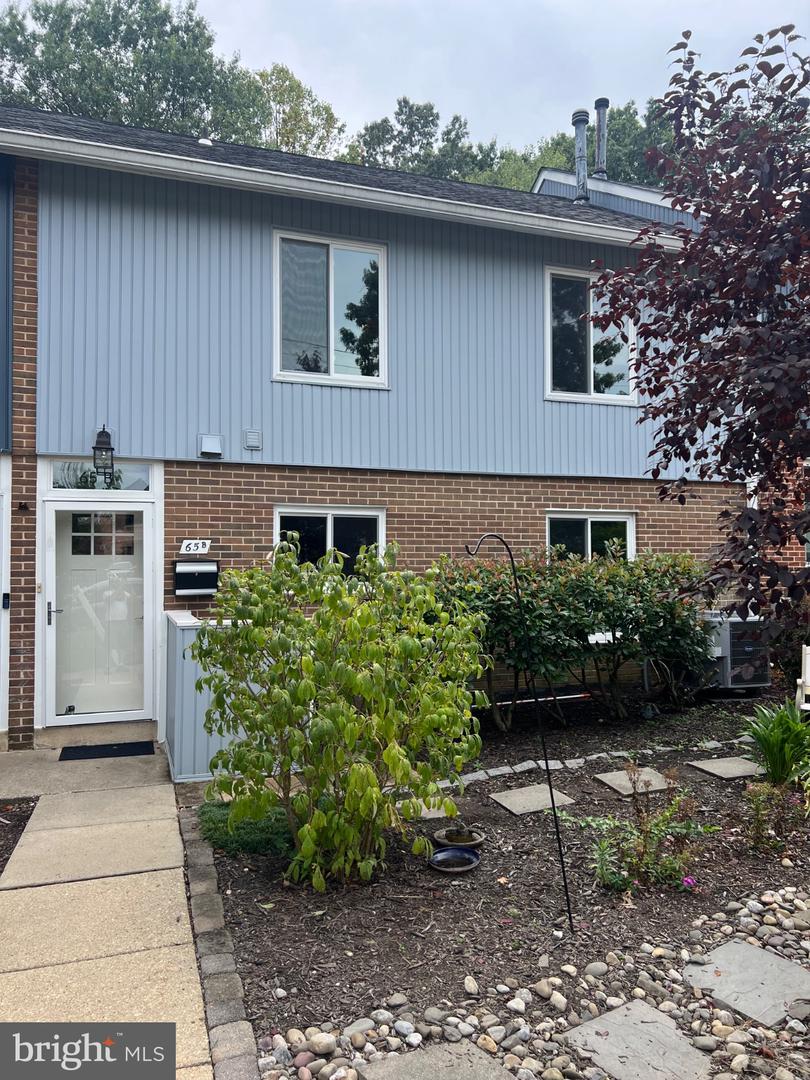 65 Ridge Rd #B — photo