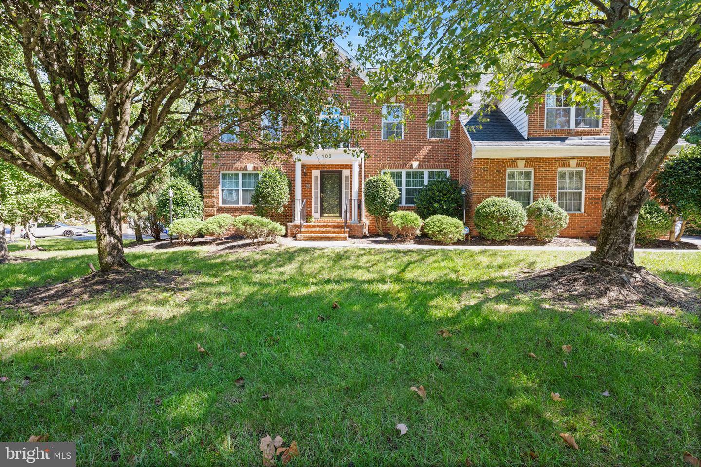 103 Cross Foxes Dr — photo