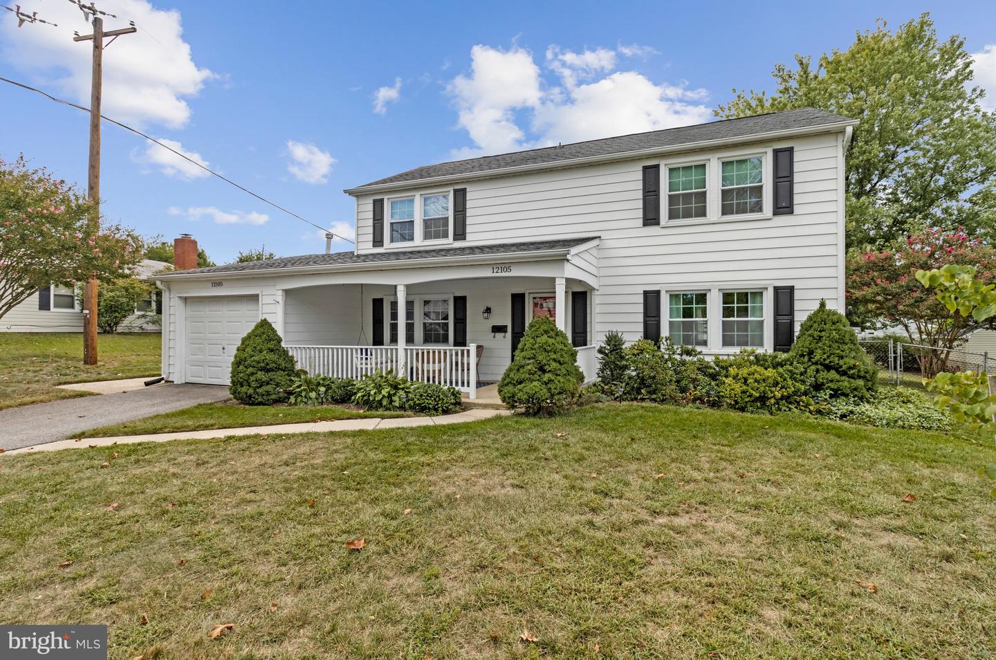 12105 Reardon Ln — photo