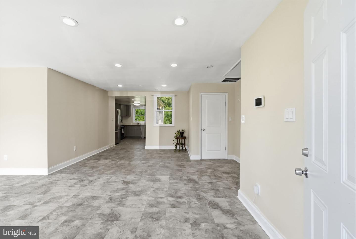 8317 SCHULTZ ROAD, CLINTON MD 20735 — photo 3