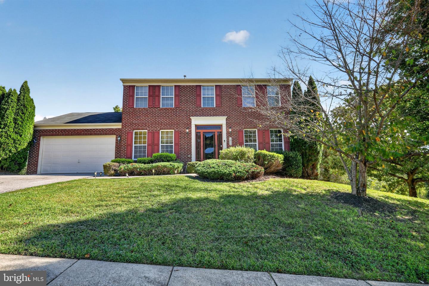 1908 Orchard Hill Dr — photo