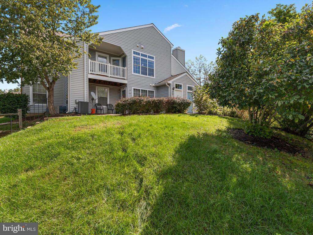 8792 Grasmere Ct — photo