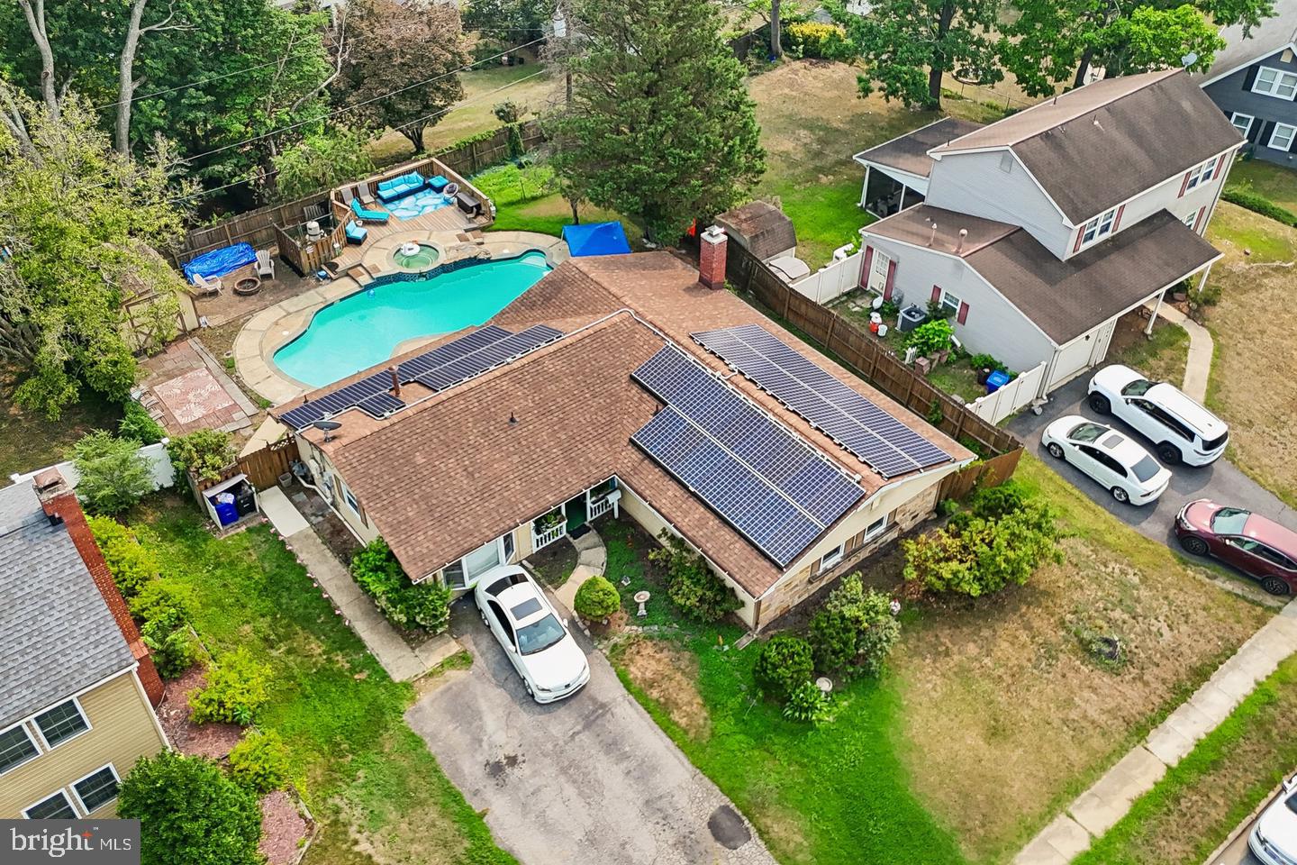 15751 Pointer Ridge Dr — photo