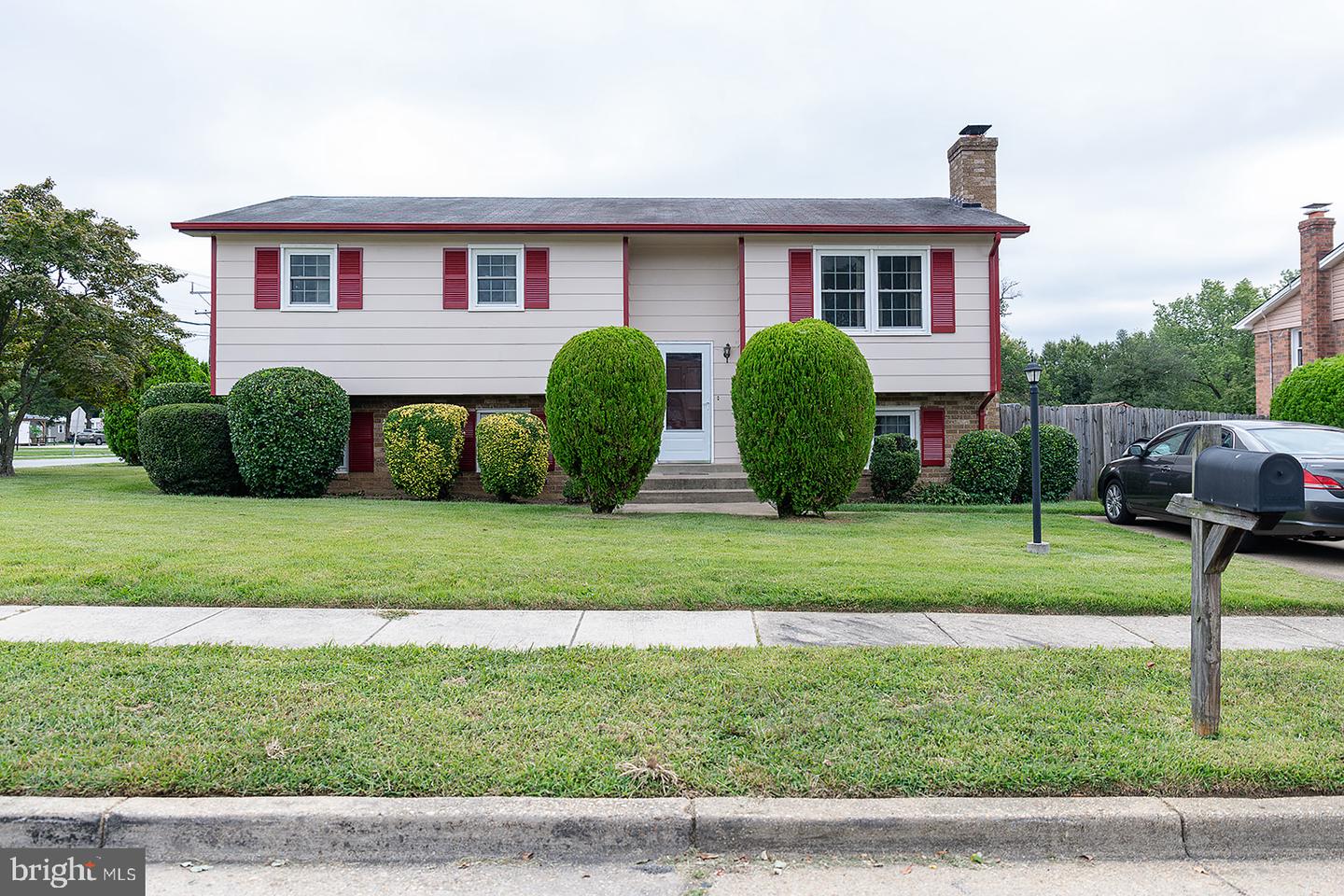 3300 Ryan Dr — photo