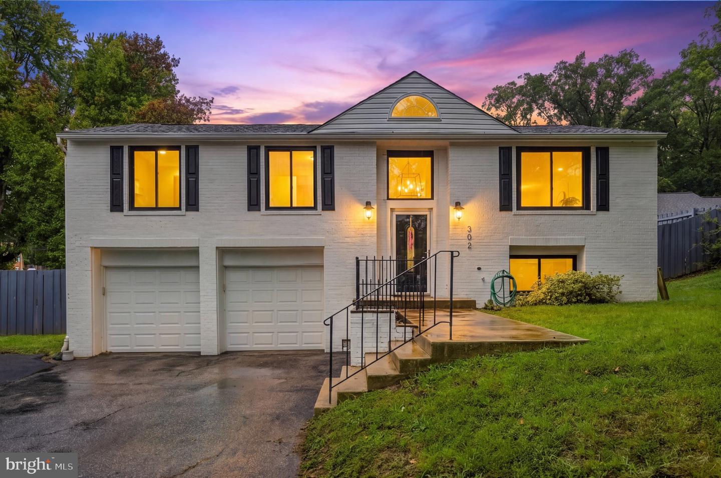 302 Taurus Dr — photo