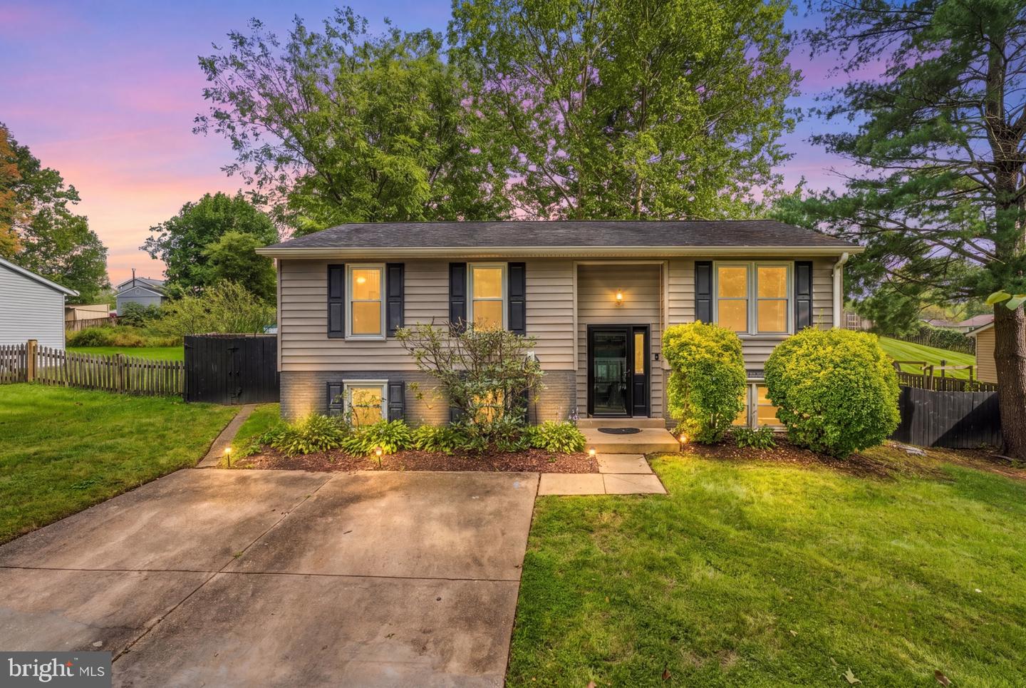 12405 Kayak Dr — photo