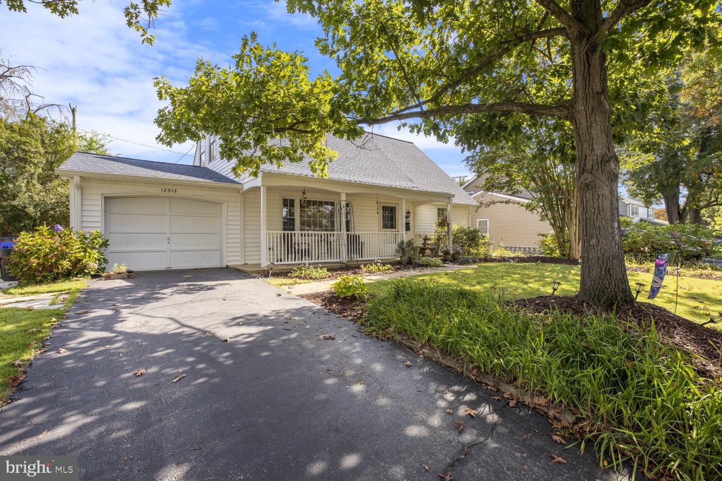 12513 Knowledge Ln — photo