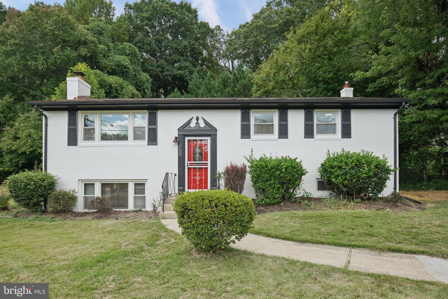 6720 Briarcliff Dr — photo