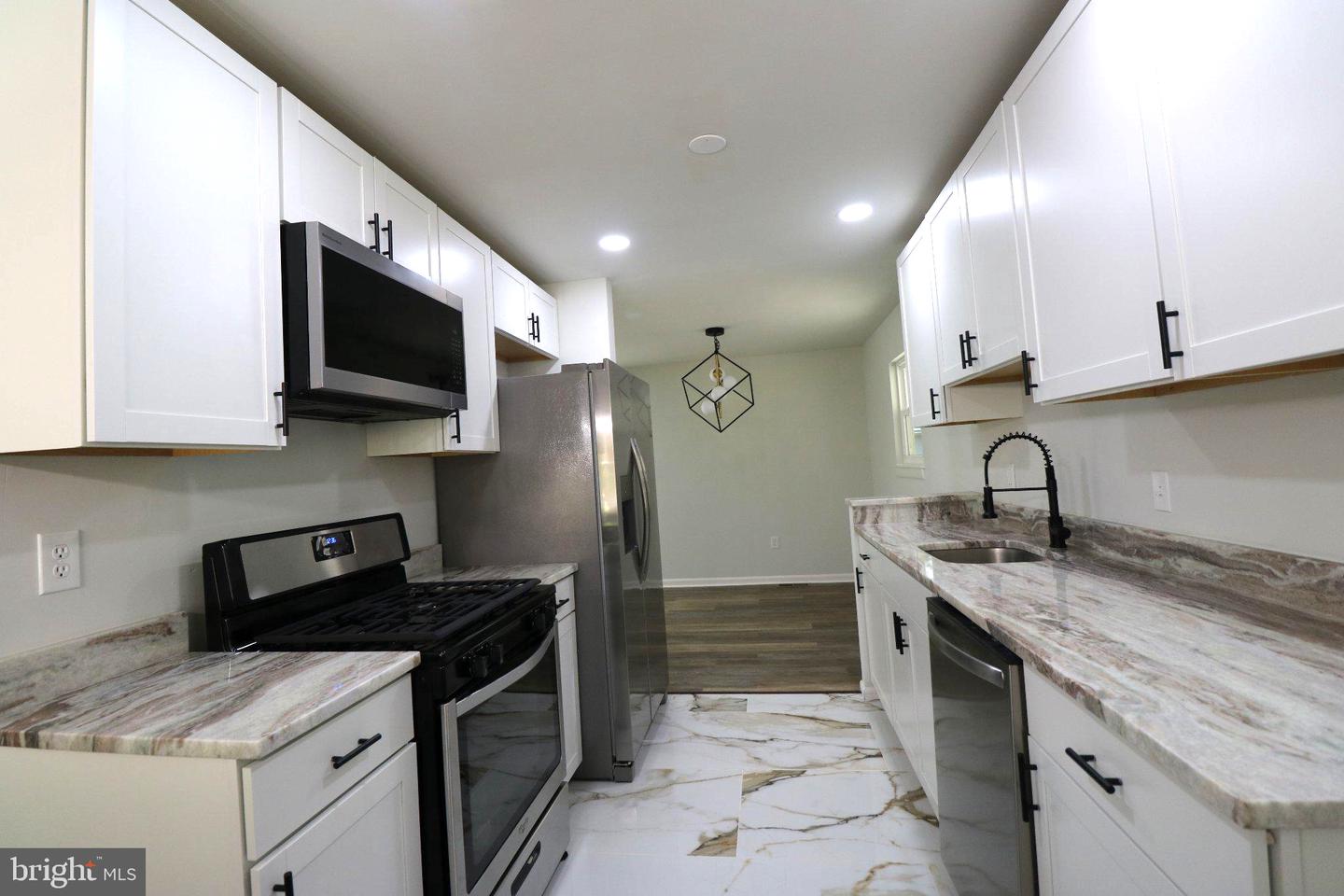 8917 2nd Street, Lanham, MD 20706 — photo 2