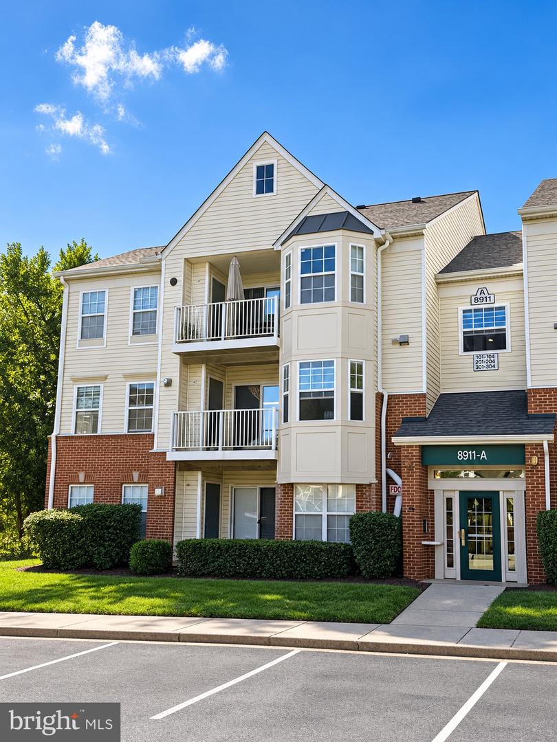 8911 Town Center Cir #201 — photo