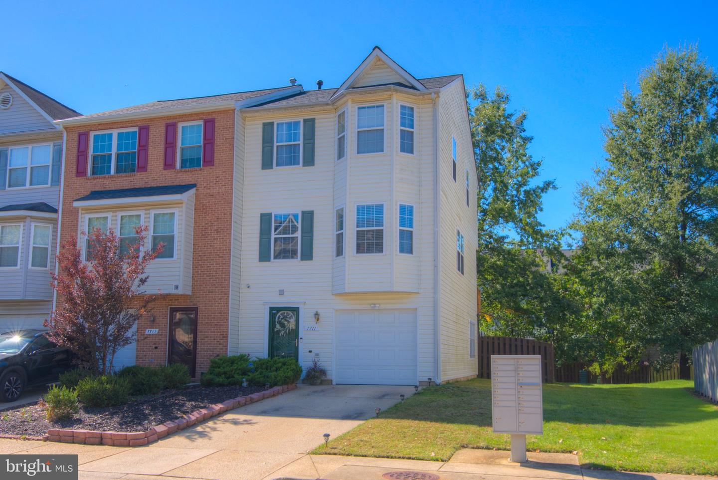 7711 Fishing Creek Way — photo