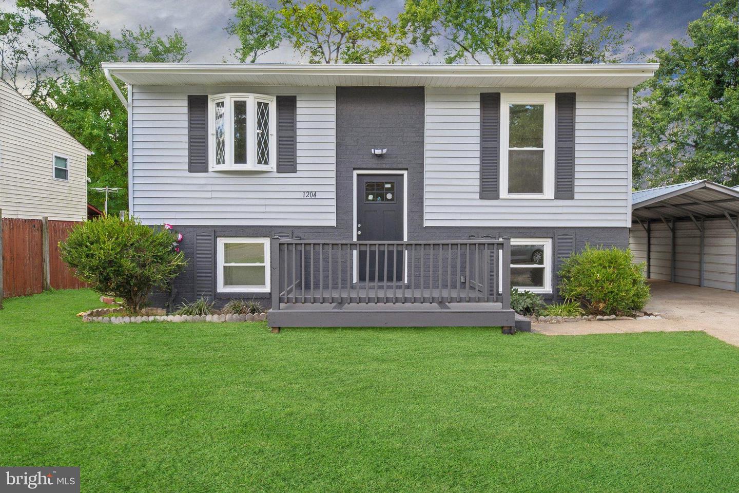1204 Indo Pl — photo