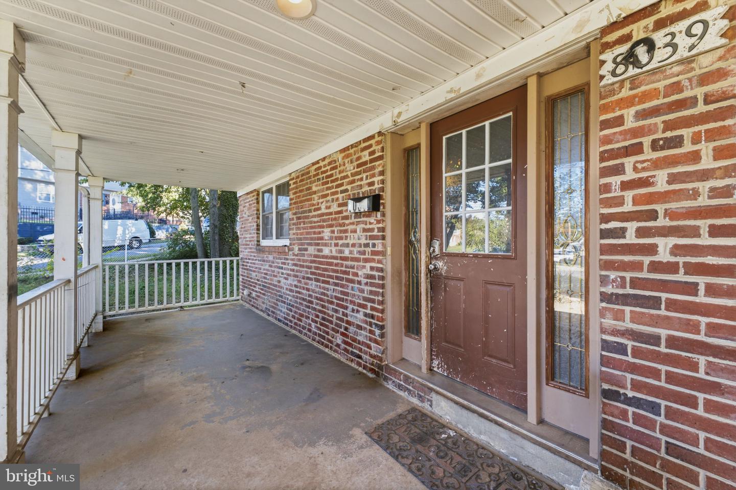 8039 New Riggs Road, Hyattsville, MD 20783 — photo 3