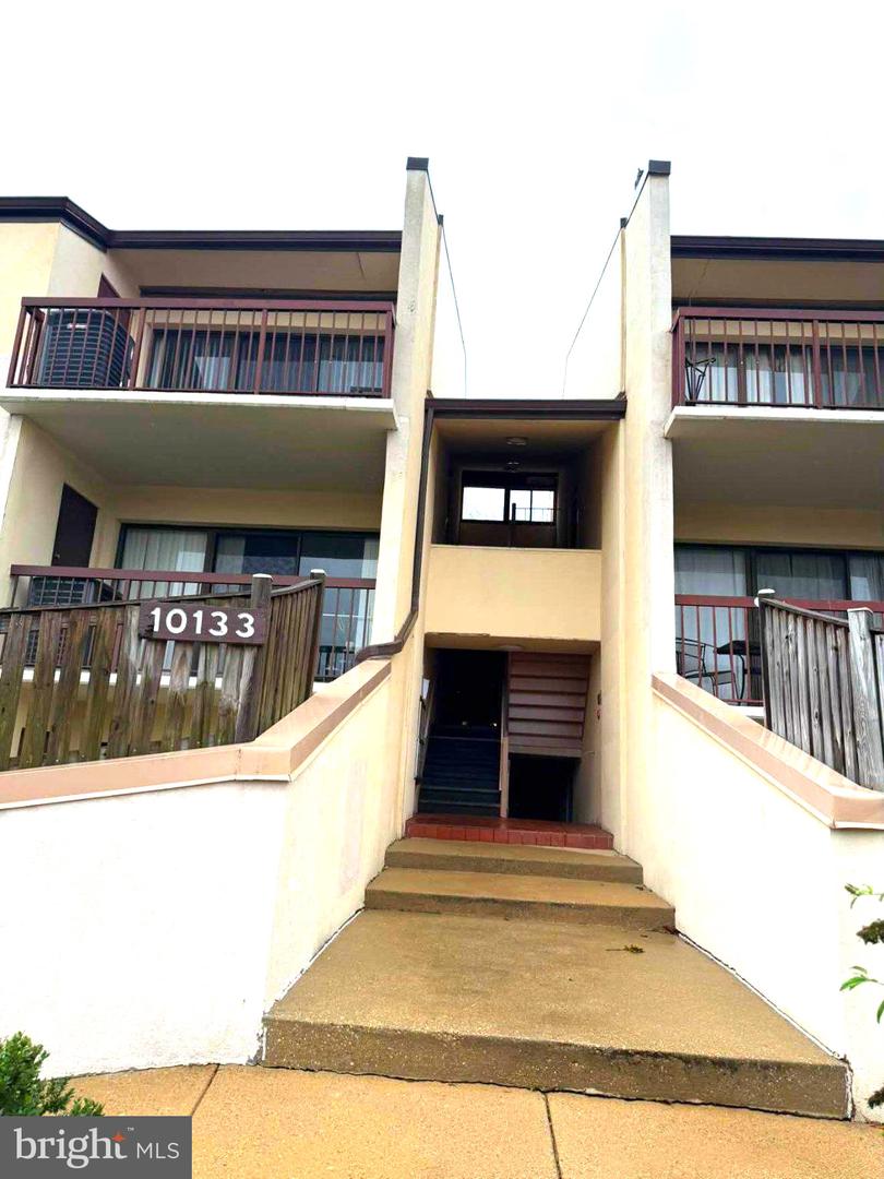 10133 Prince Pl #302-12C — photo