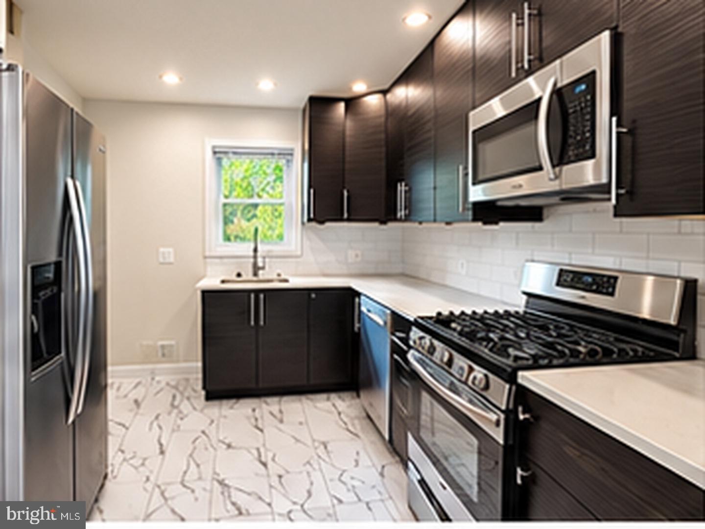 3417 Rutgers St — photo