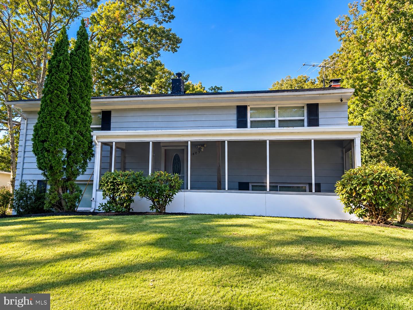 9405 Miller Ct — photo